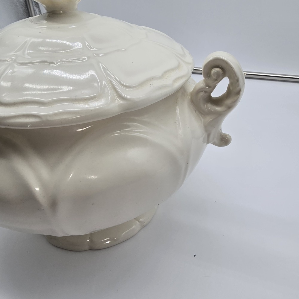 VTG Antique French Ivory Ceramic Lidded Serving Dish With Curved Handles - Picture 3 of 11